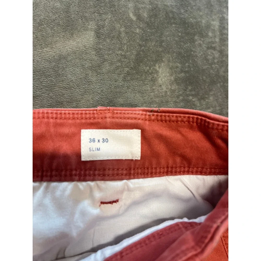 GAP Slim Fit Mens Pants Size 36x30 Coral‎ Salmon Colored Chinos Casual Trousers